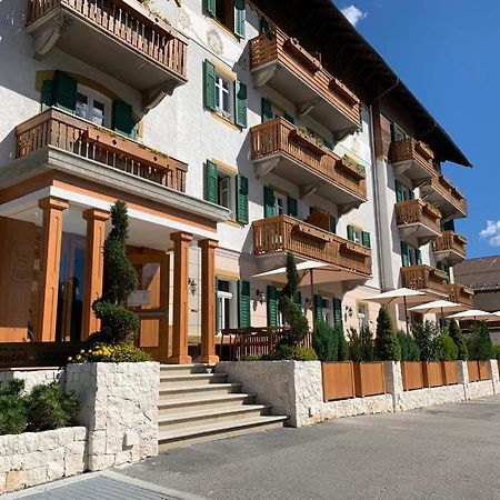Hotel Serena Cortina Cortina dʼAmpezzo Dış mekan fotoğraf