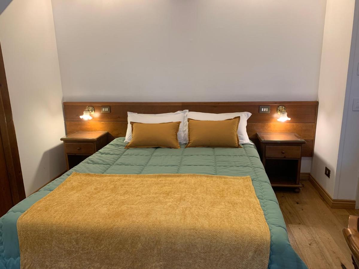 Hotel Serena Cortina Cortina dʼAmpezzo Dış mekan fotoğraf