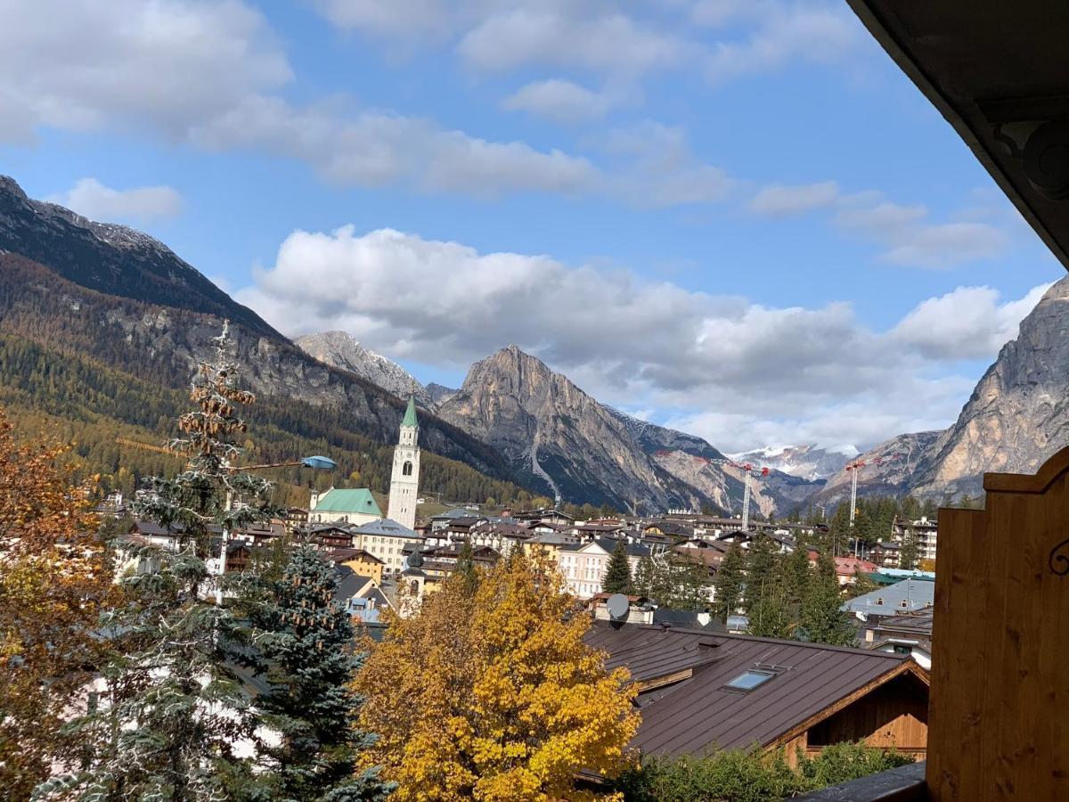 Hotel Serena Cortina Cortina dʼAmpezzo Dış mekan fotoğraf