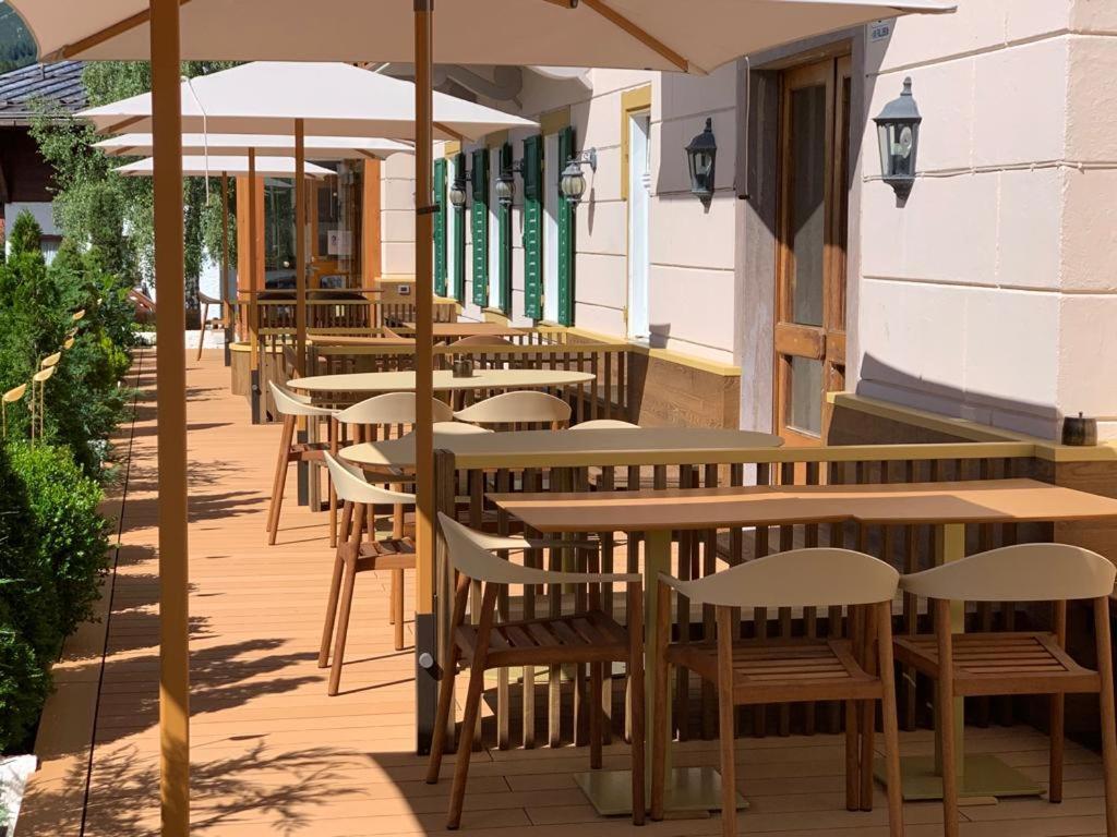 Hotel Serena Cortina Cortina dʼAmpezzo Dış mekan fotoğraf