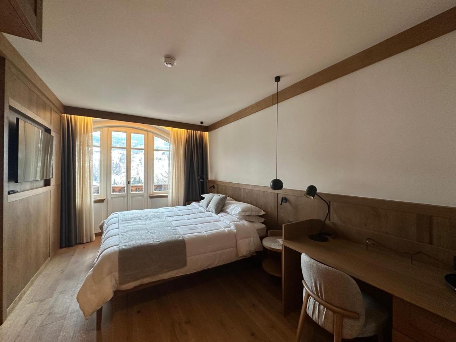Hotel Serena Cortina Cortina dʼAmpezzo Dış mekan fotoğraf