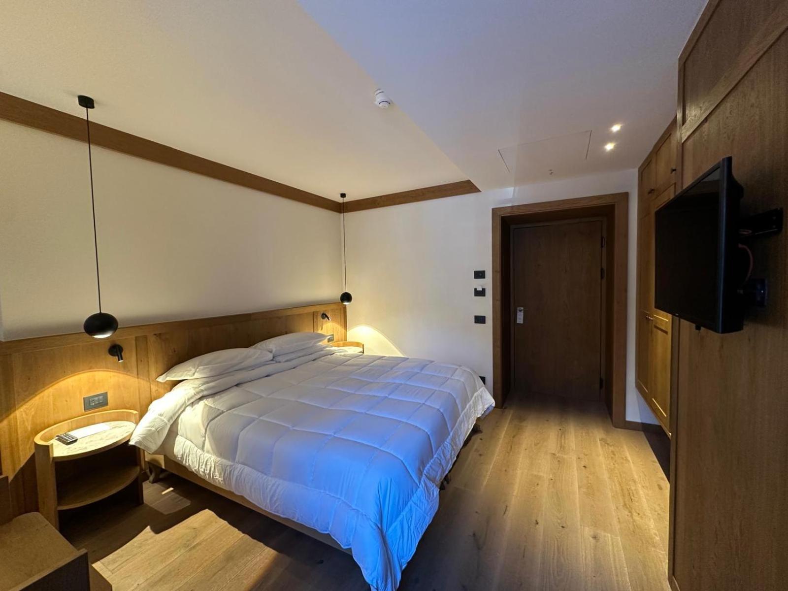 Hotel Serena Cortina Cortina dʼAmpezzo Dış mekan fotoğraf