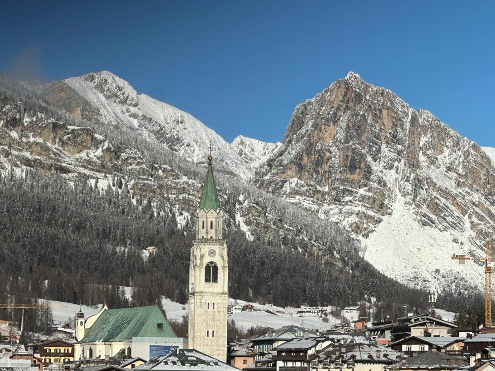 Hotel Serena Cortina Cortina dʼAmpezzo Dış mekan fotoğraf